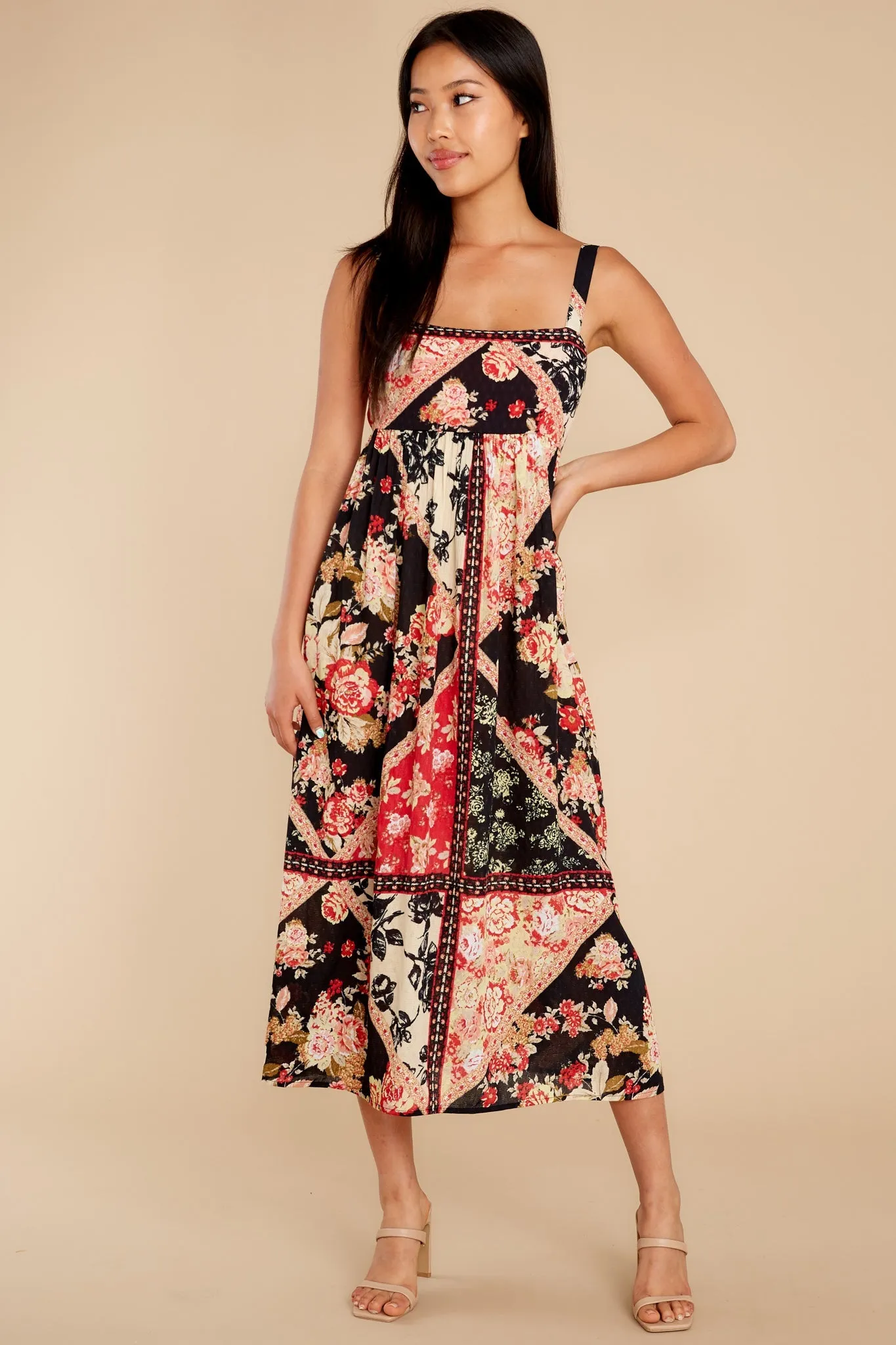 Anthem Of The Sun Black And Spiced Coral Floral Smock Maxi Dress