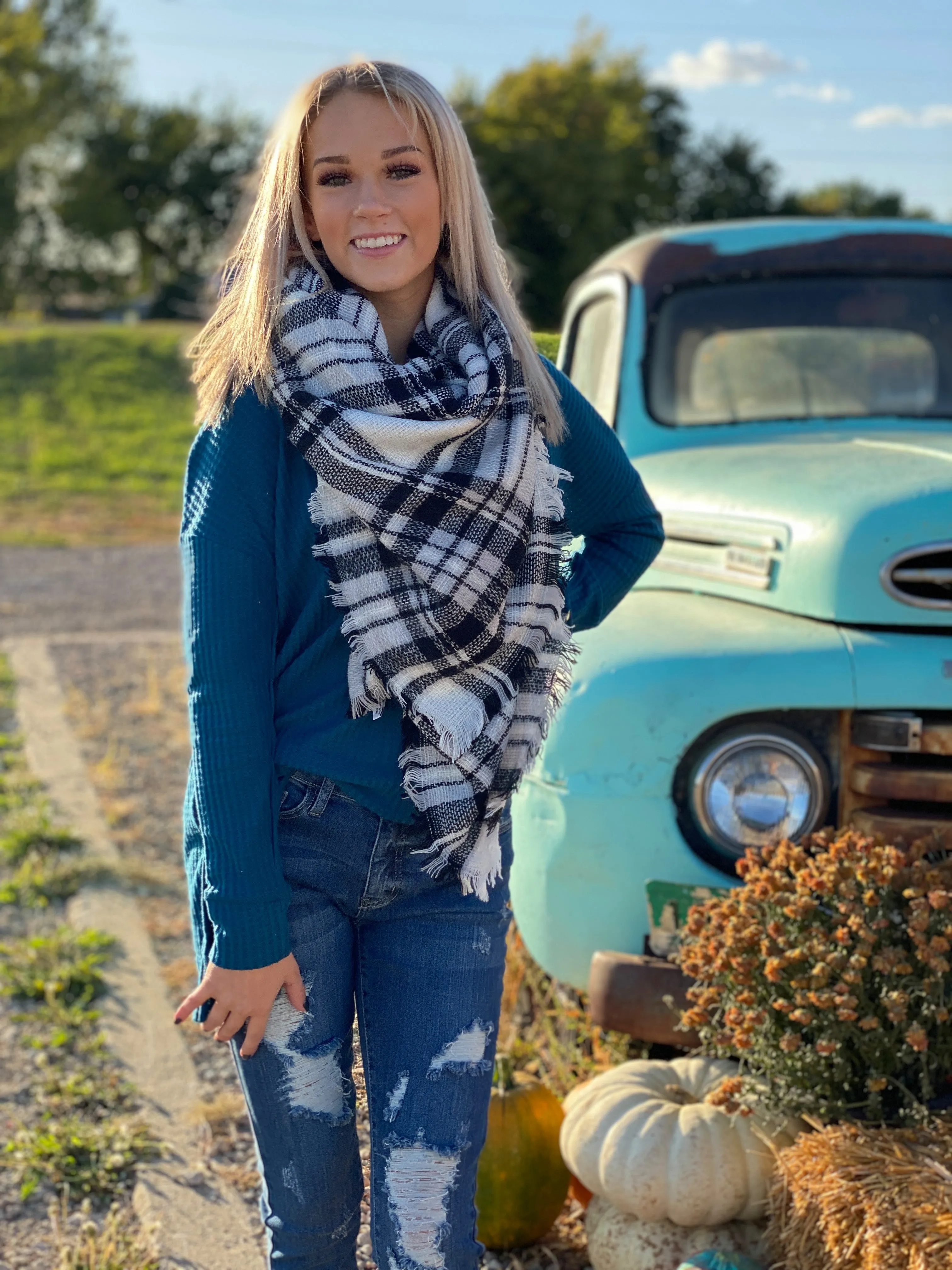 Black & White Plaid Blanket Scarf