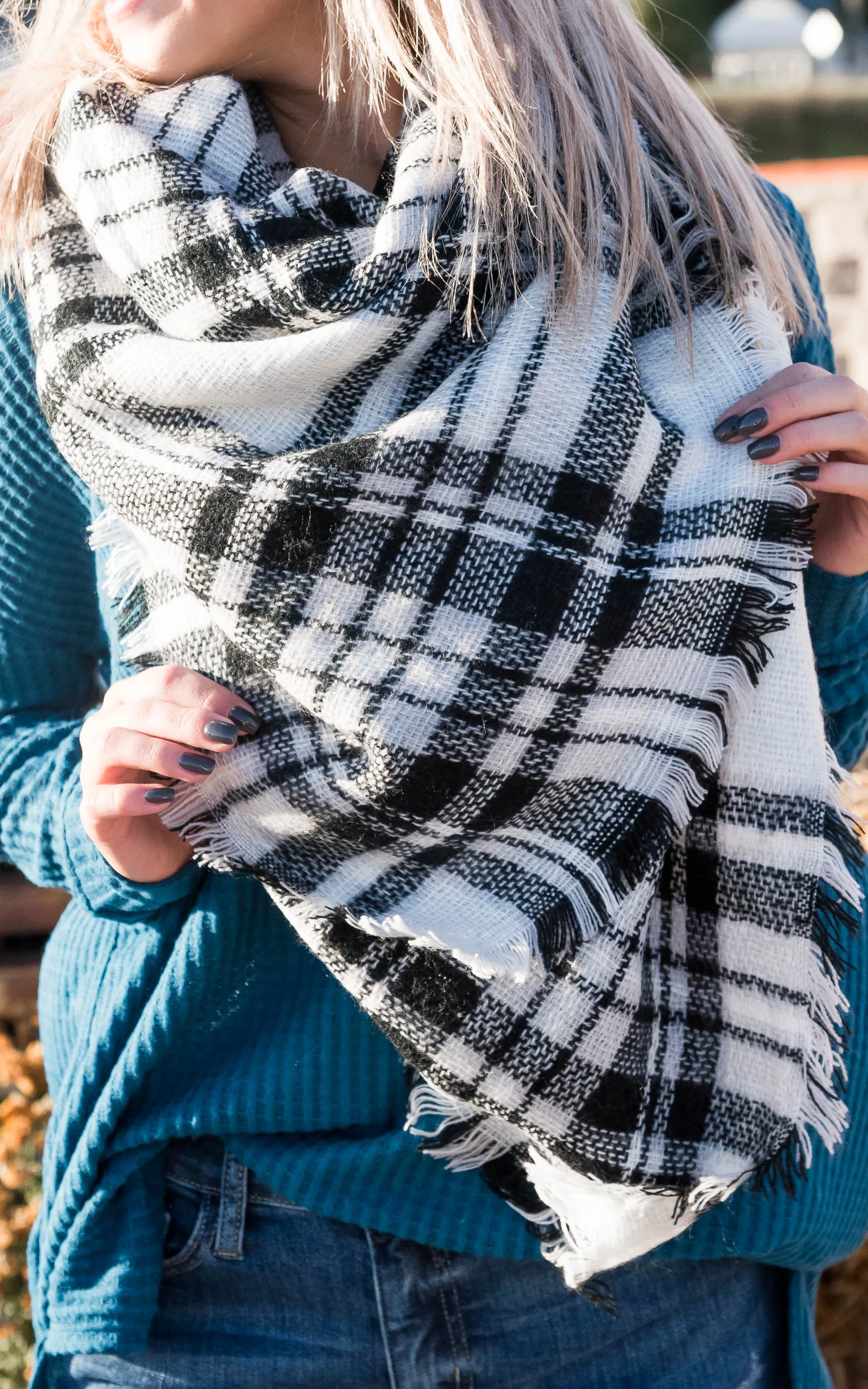 Black & White Plaid Blanket Scarf