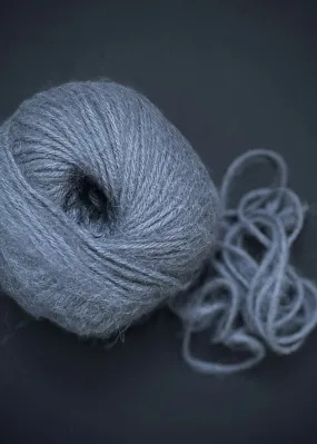 Chaska. Alpaca Air Heavy Worsted. Wet Cement Grey