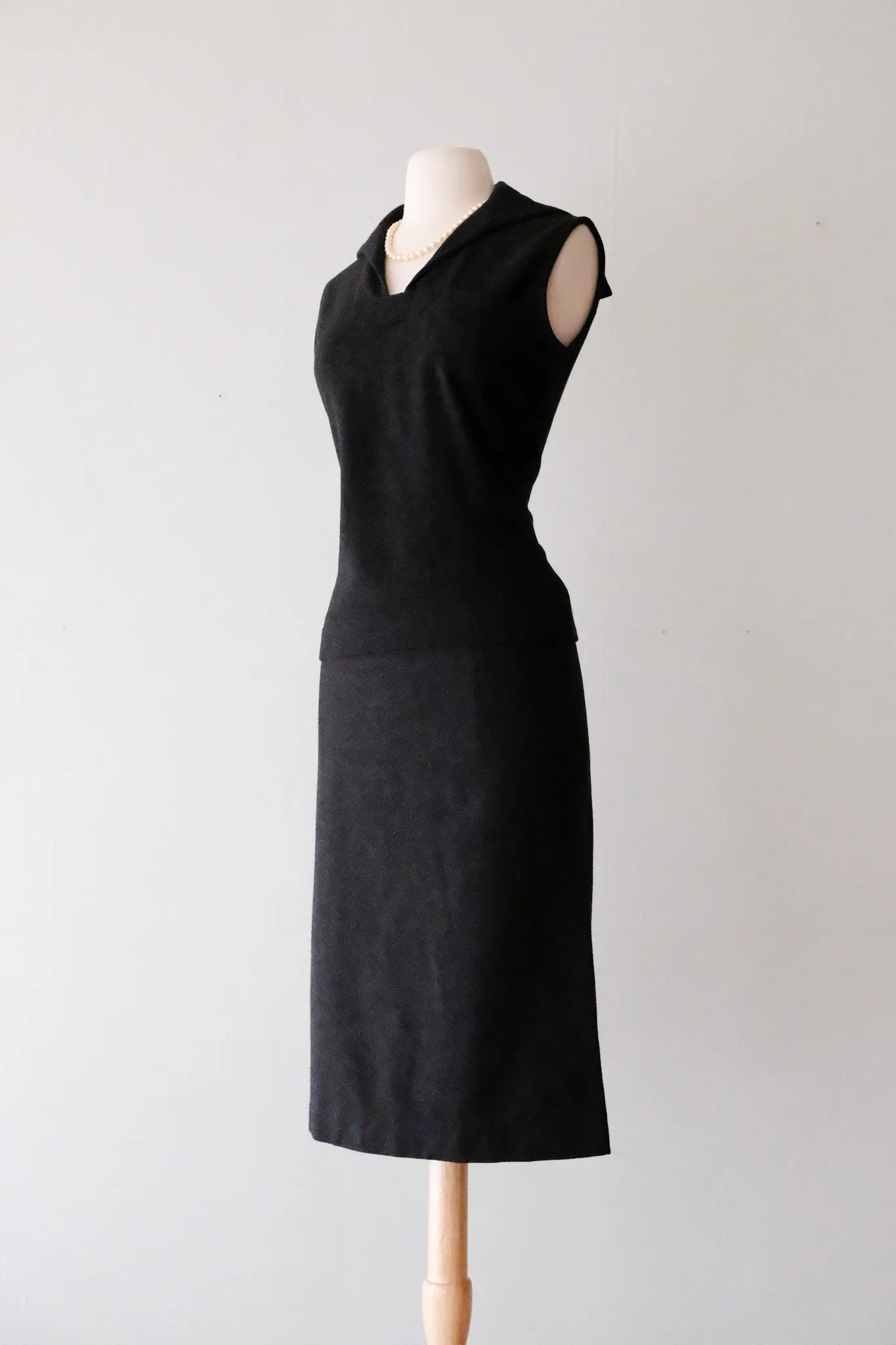 Chic 1950’s Charcoal Grey Nautical Top & Skirt Set / Sz XS