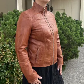 Classic Women's Lamb Leather Zip Jacket with Woven Pocket Design