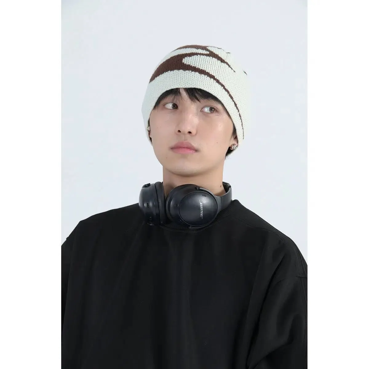 Contrast Logo Knit Hat