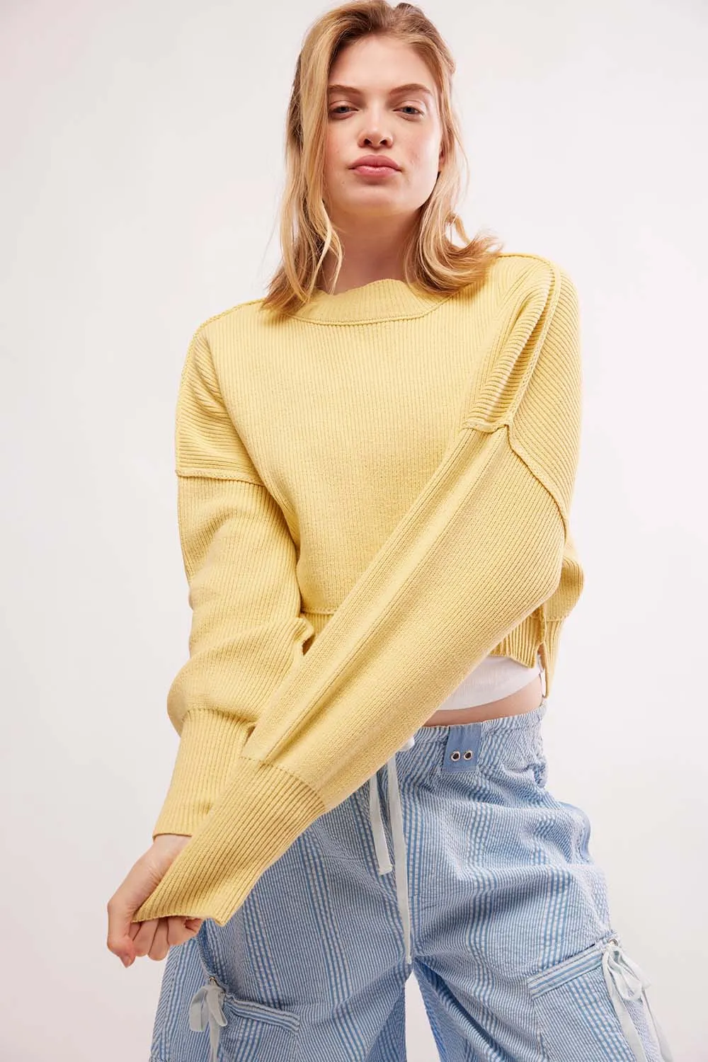 EASY STREET CROP PULLOVER