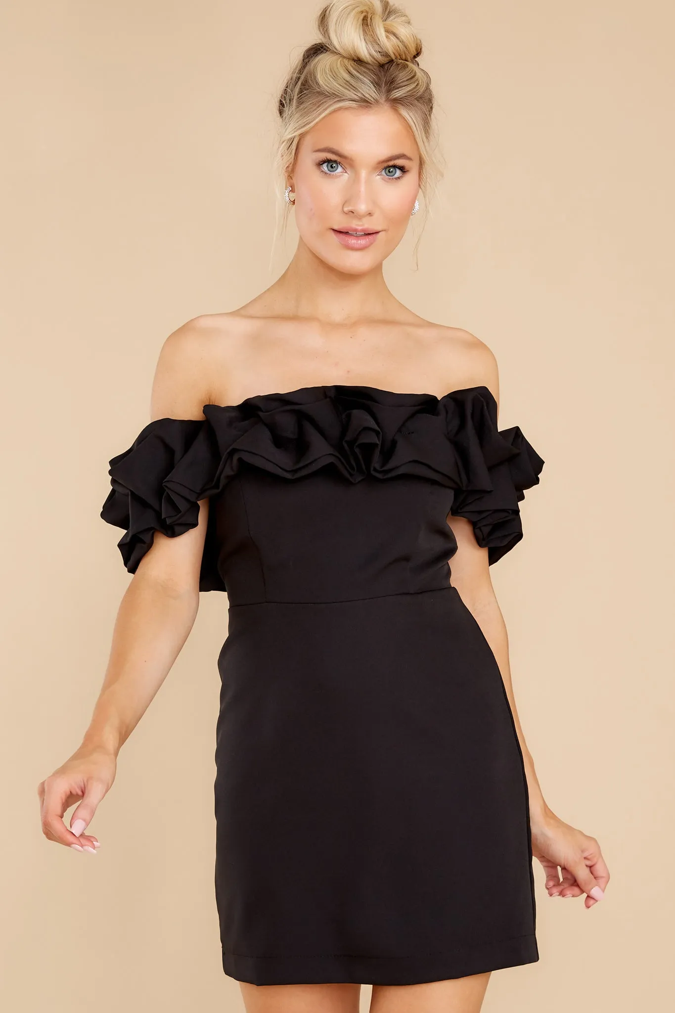 Elegant Sass Black Dress