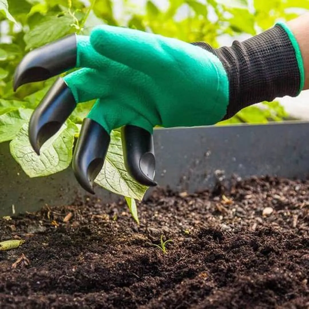 GARDEN GLOVES WITH CLAWS FOR DIGGING PLANTS