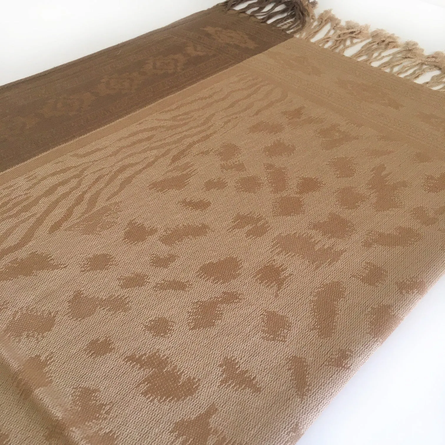 GOLD ANIMAL PRINT REVERSIBLE PASHMINA SHAWL SCARF