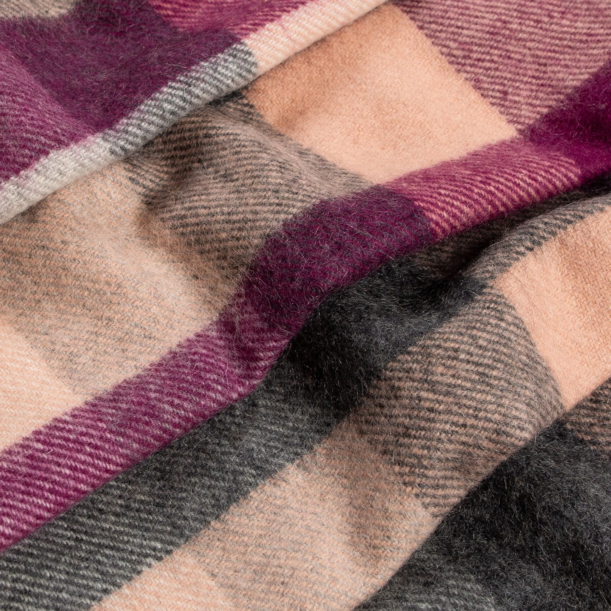 Heritage Plaid Check Cashmere Scarf with Tassels and Gift Box