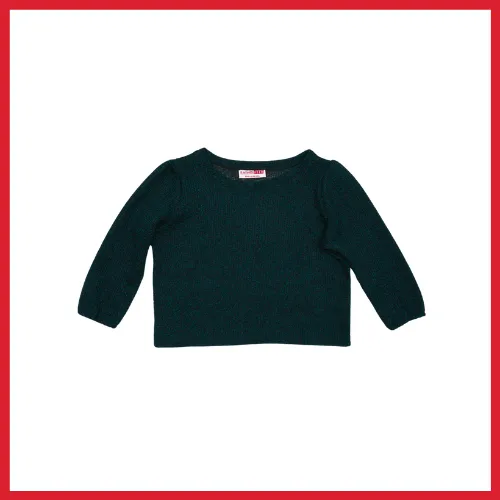 Inclusive Sweater for Women with Dwarfism