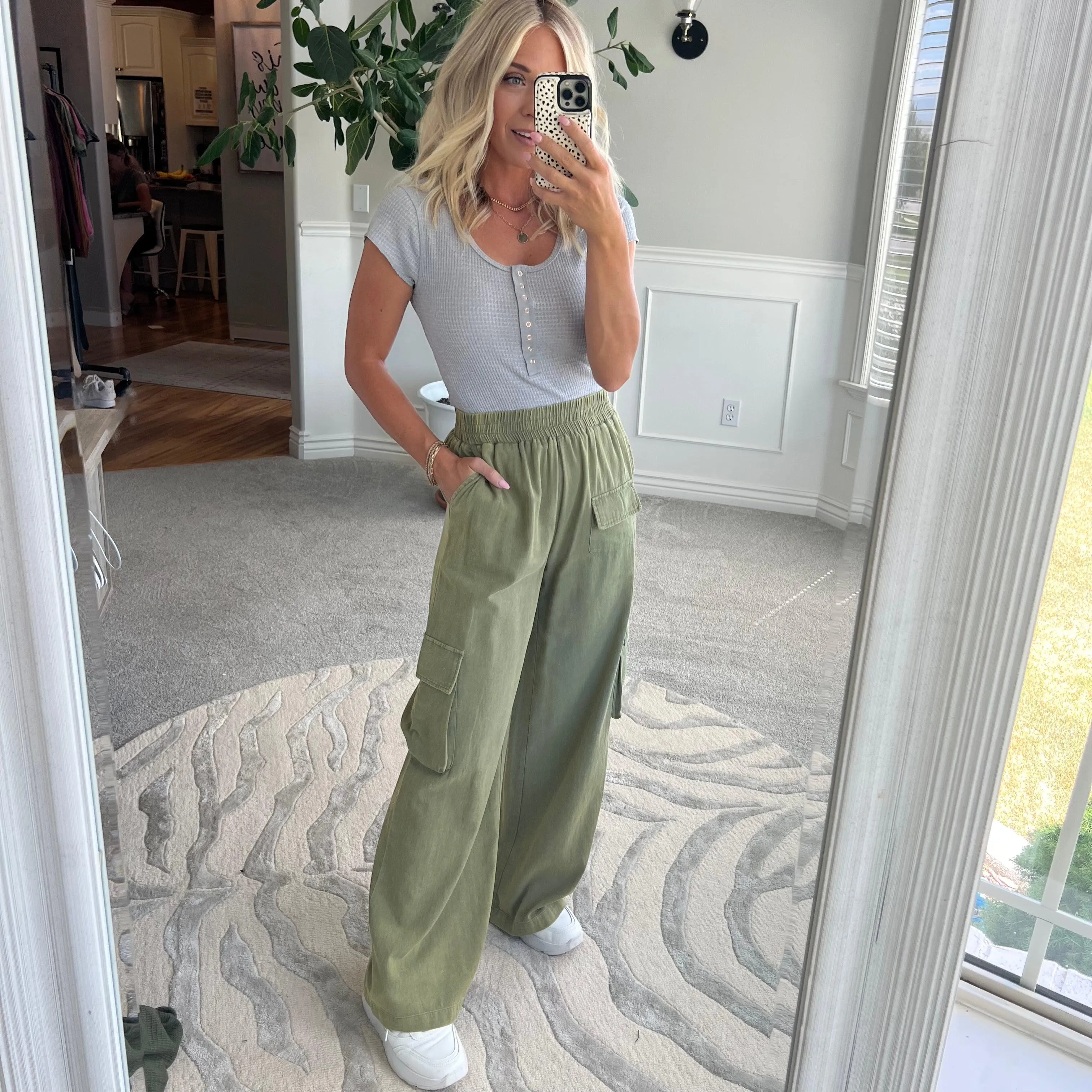 Ivy Wide Leg Cargo Pants