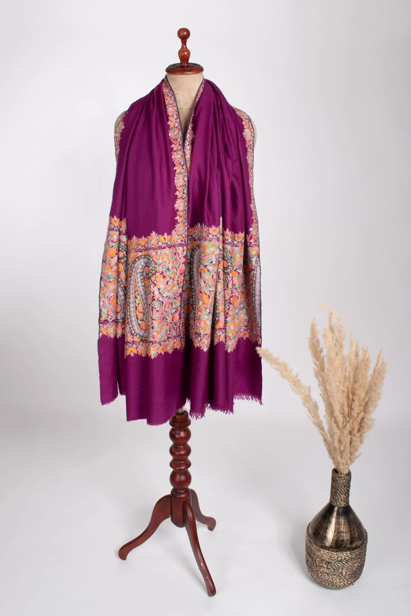 Magenta Kashmiri Pashmina Shawl - MANDAWA