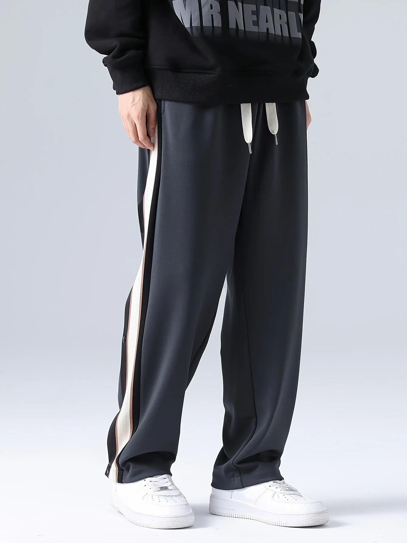 Men's Street Style Striped Wide-Leg Pants with Drawstring Waist - Casual, Loose Fit for Basketball & Outdoor Activities