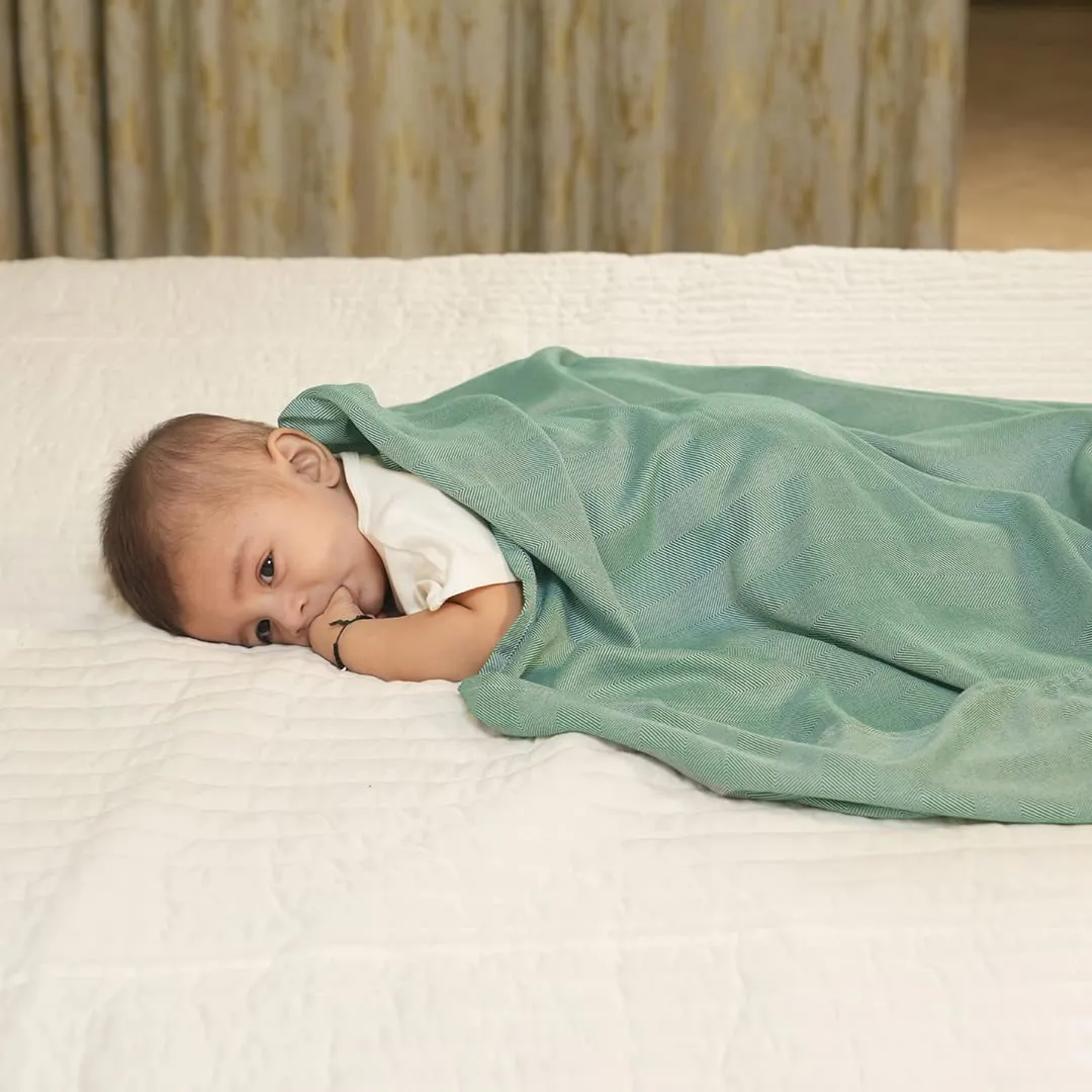 Mush Ultra-Soft, Light Weight & Thermoregulating, All Season 100% Bamboo Blanket & Dohar (Green, Small - 3.33 x 4.5 ft)