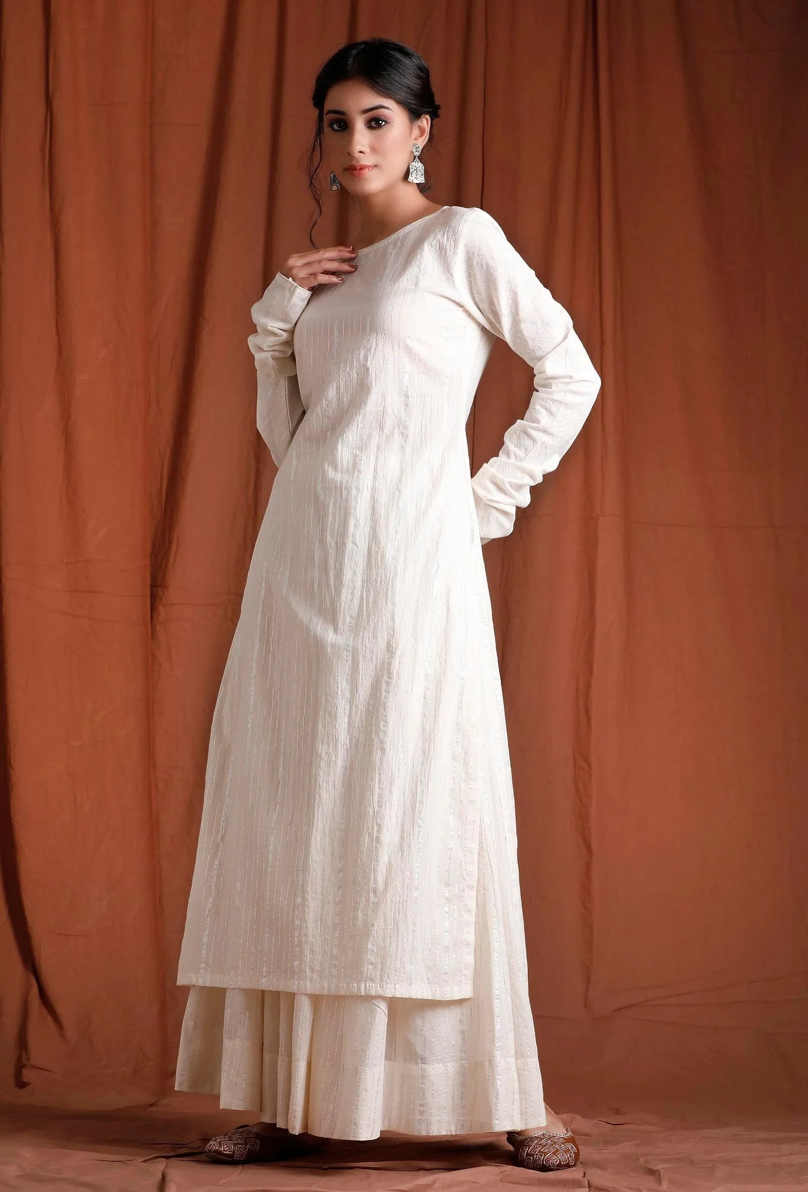 Off White Cotton Full Sleeves Long Kurta