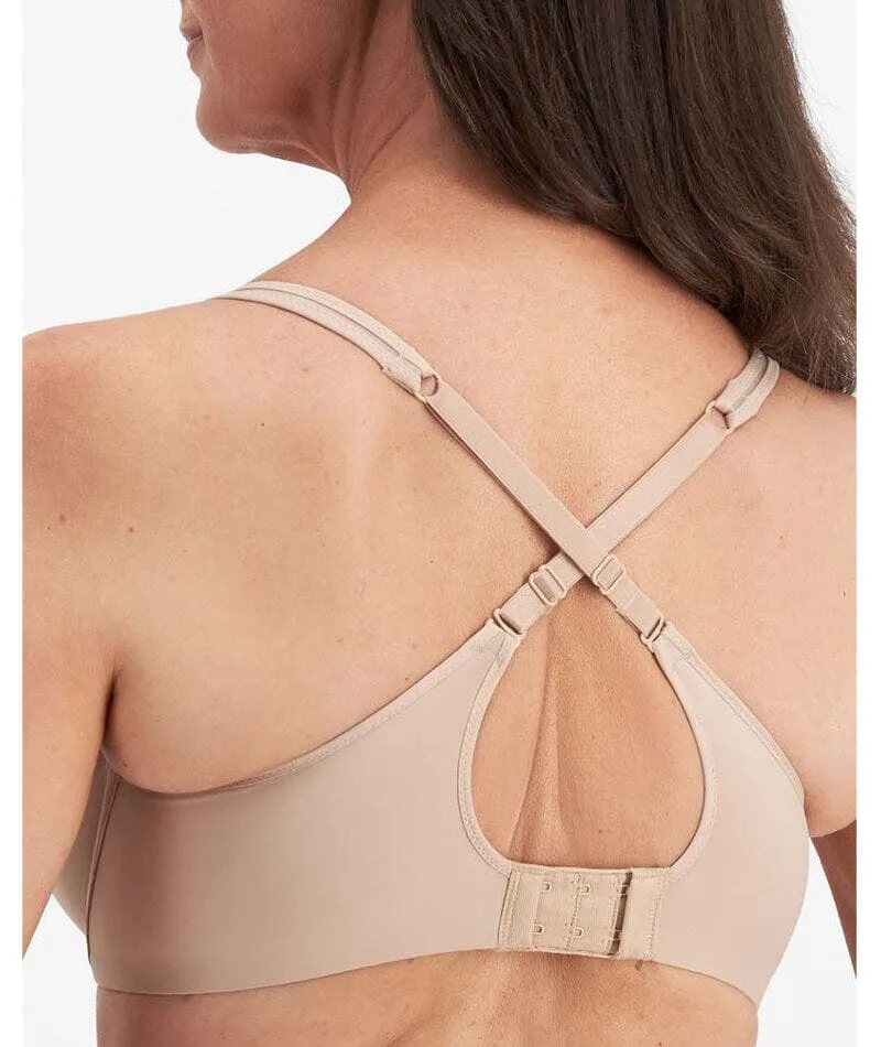 Playtex Ultralight Illusion Neckline Underwire Bra - Nude