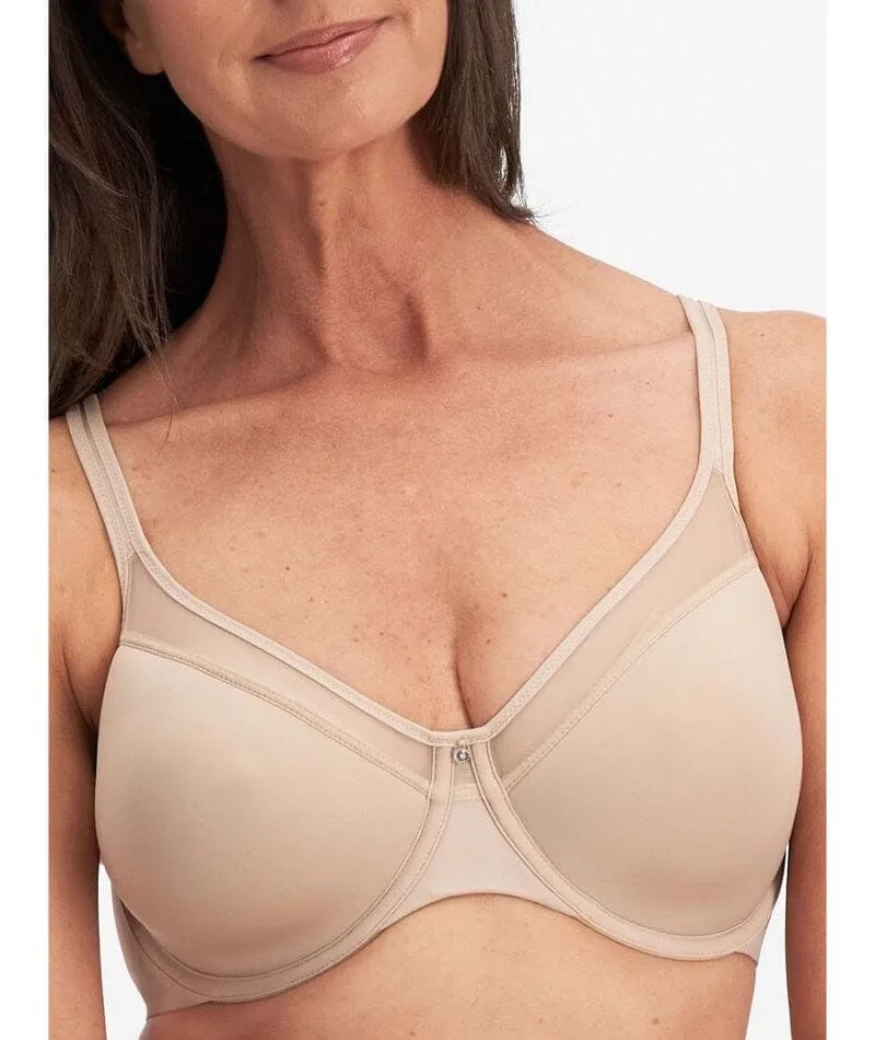 Playtex Ultralight Illusion Neckline Underwire Bra - Nude