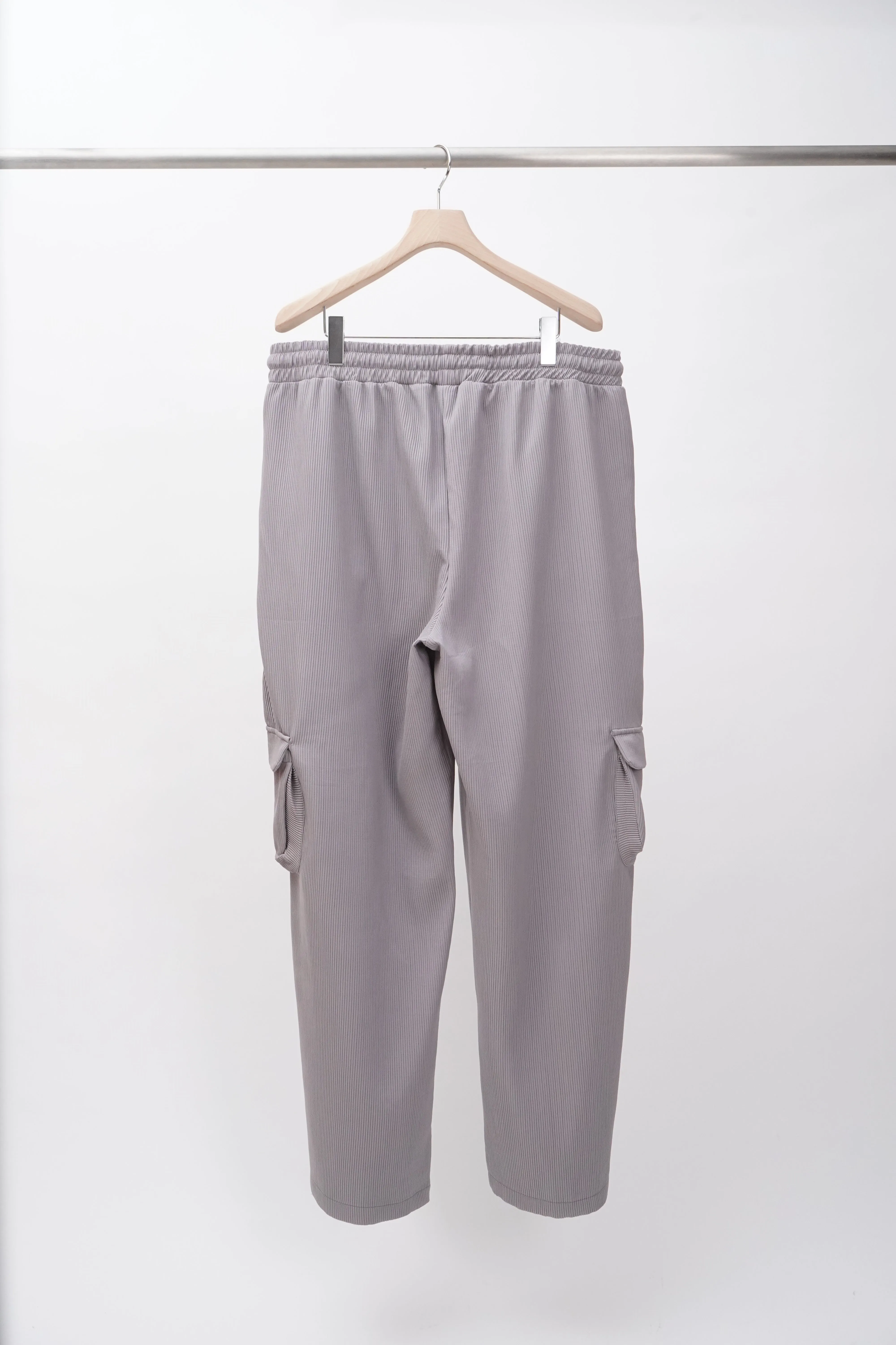 "UNKNOWN" -Pleats Wide Cargo Pants-