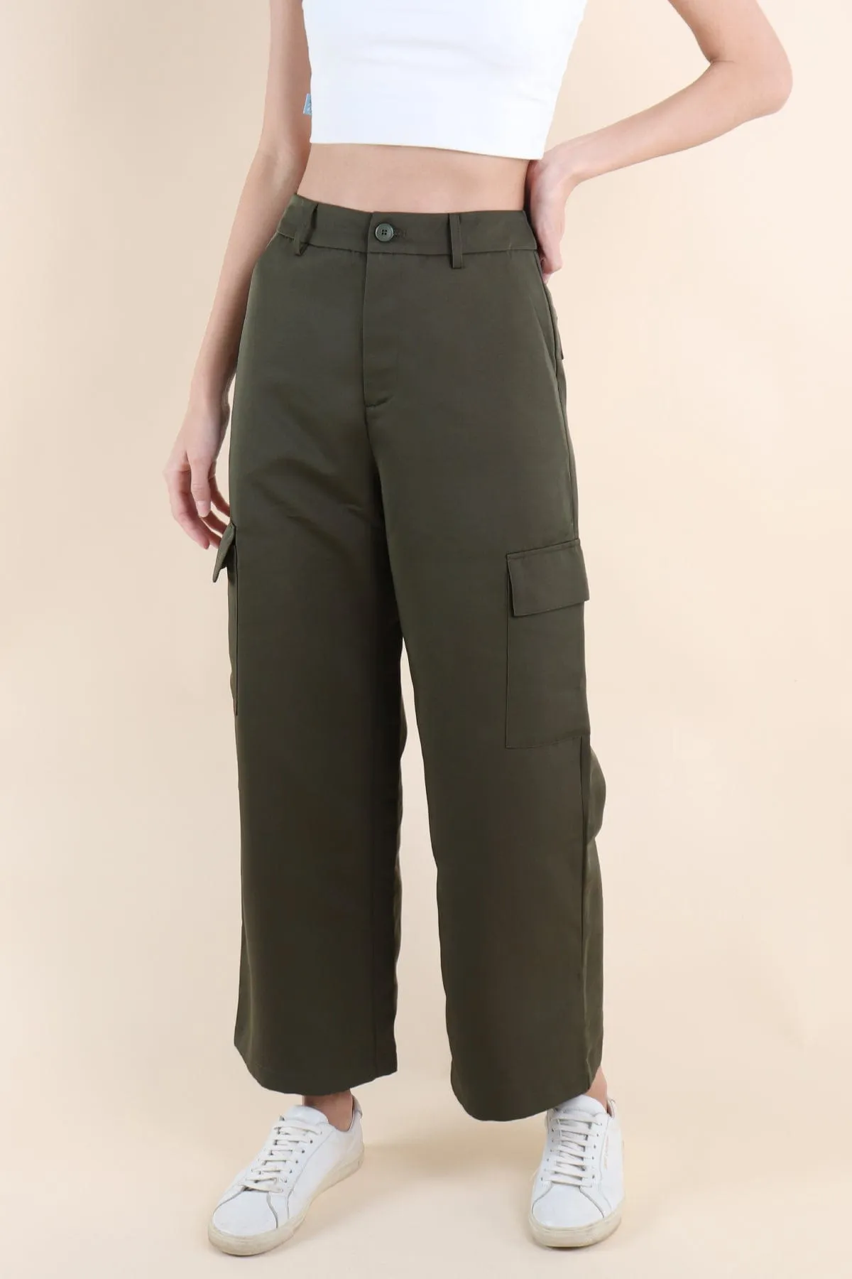 RAIDER CARGO PANTS IN OLIVE