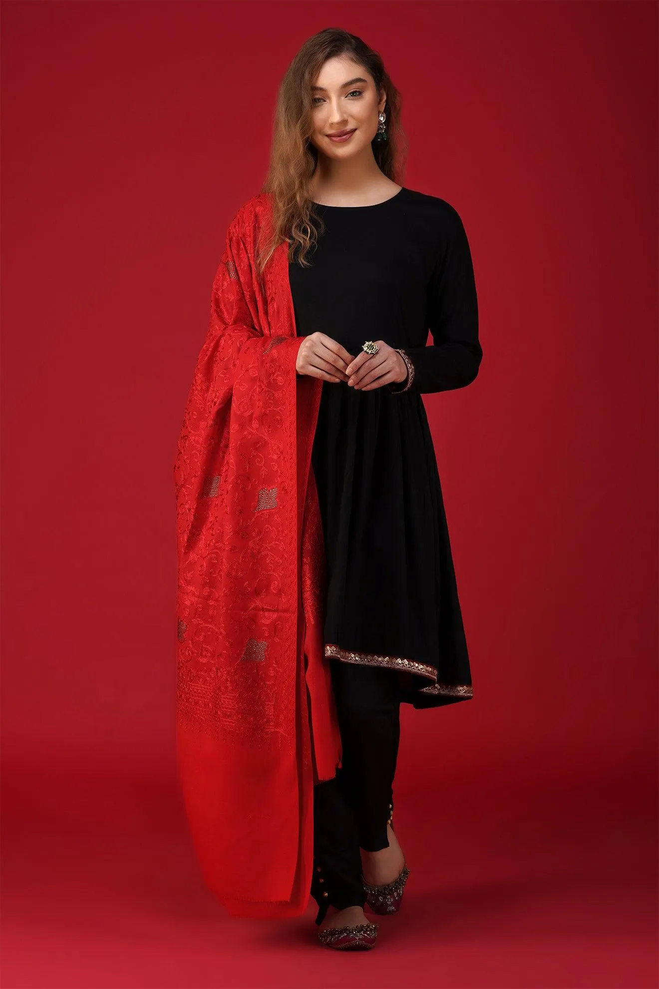 Splendid & Unique  Embroidered Pure Woolen Shawl ST-15