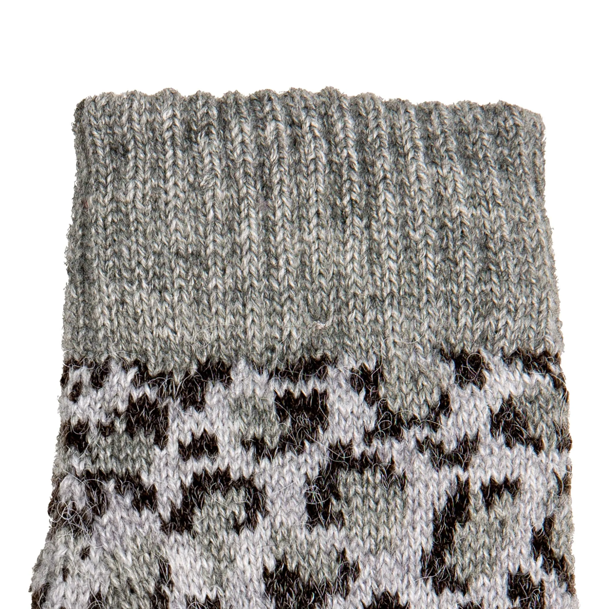 Women’s Jacquard Knitted Gloves with Leopard Print Pattern